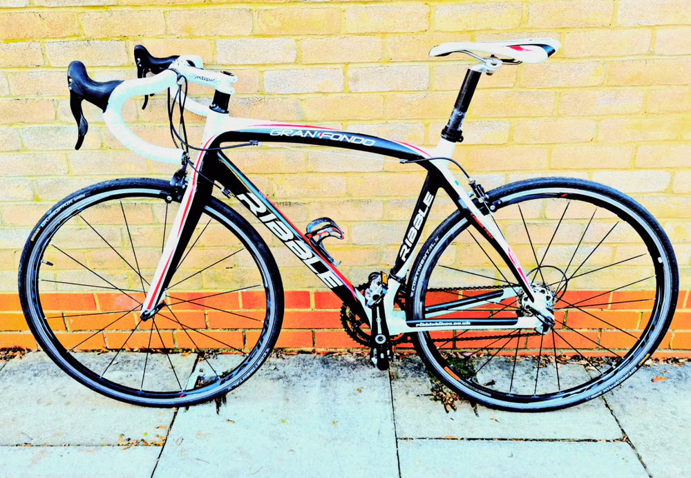 RIBBLE GRAN FONDO CAMPONOLO VELOCE GROUPSET FULL CARBON ROAD BIKE 56CM"22 LG FRAME RIBBLE DEABACCIAI GRAN FONDO FULL CARBON ROAD BIKE 56CM inches22 FRAME  2017