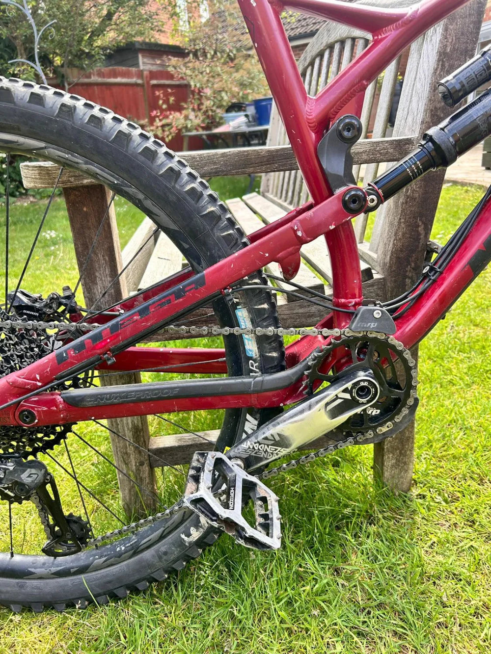 Nukeproof Mega 275 Alloy Pro 27 5 Enduro 2019