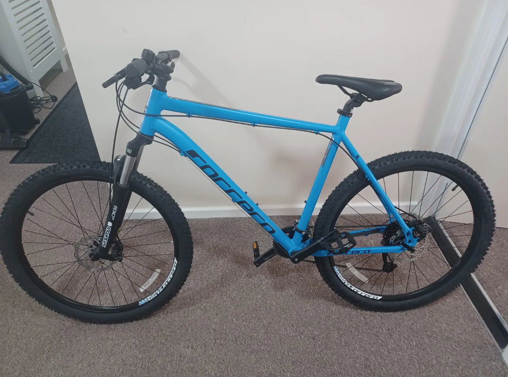 Carrera Valour Disc Mens Mountain Bike 2022