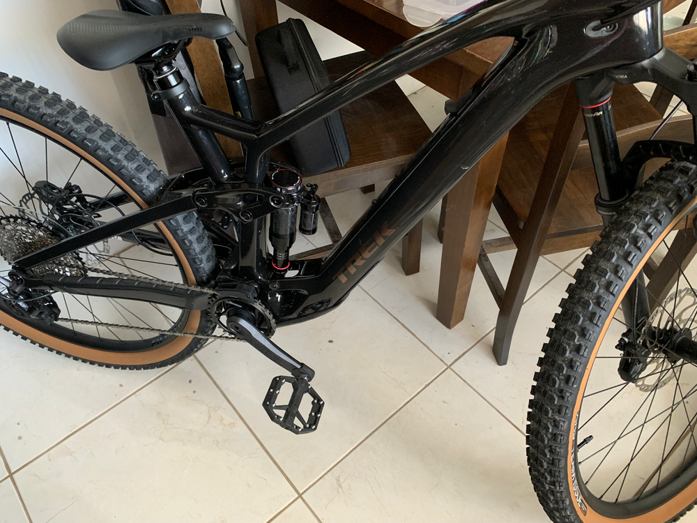 Trek Fuel Exe 9.7 Full Suspension 2025