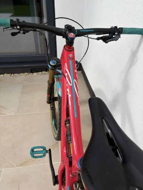 Yeti SB5 Beti - C/Series / GX 2016