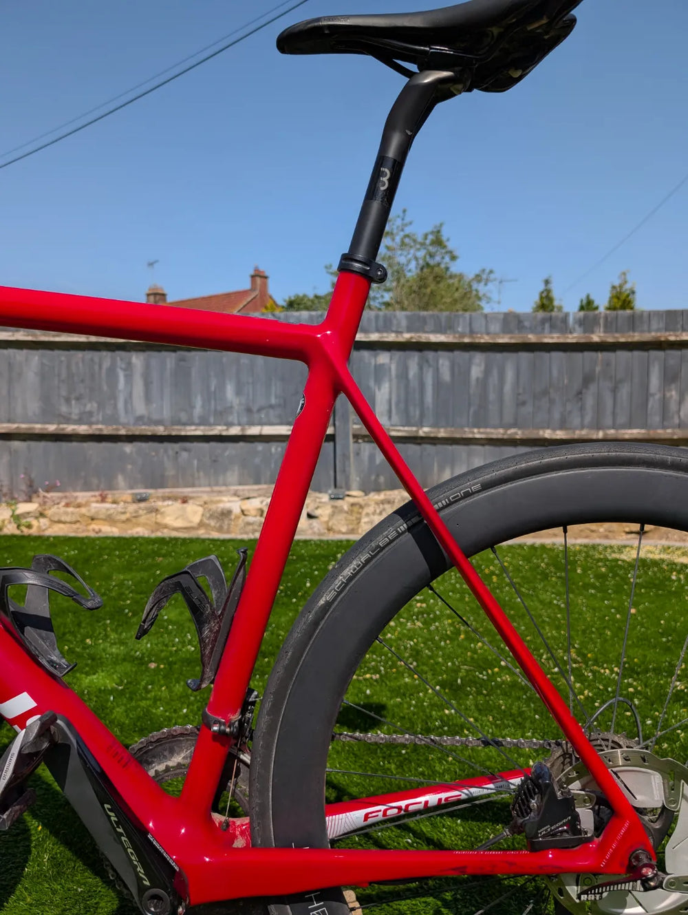 Focus Izalco Race 9.8 2020