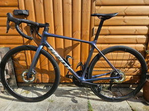 Giant TCR Advanced 0 Carbon Road 2025