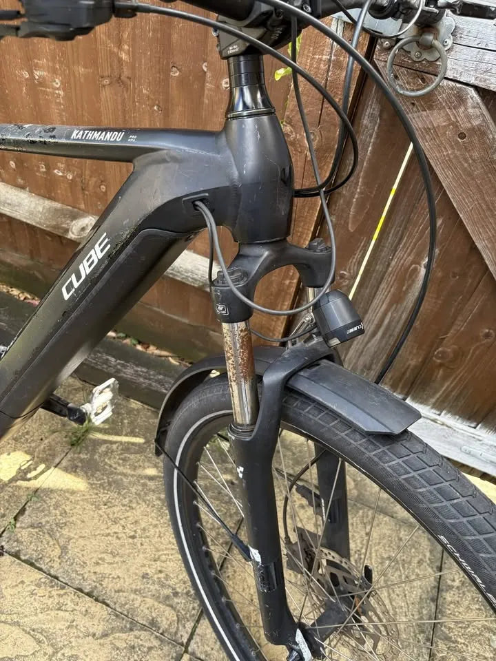 Cube Kathmandu Hybrid Exc 750 2023