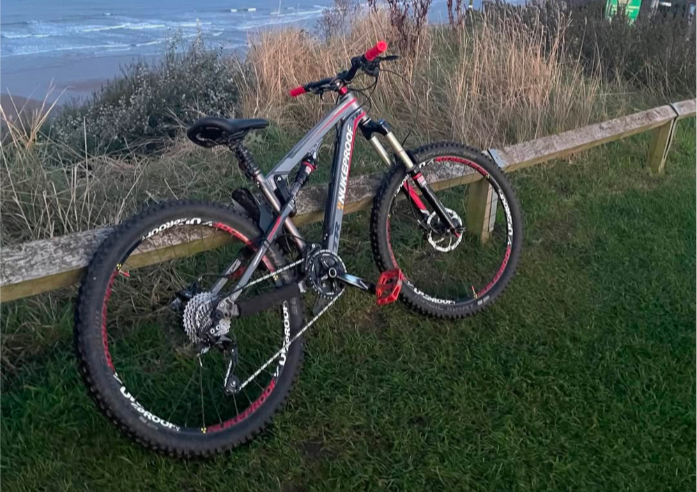 Nukeproof Mega 275 Alloy Pro 2021