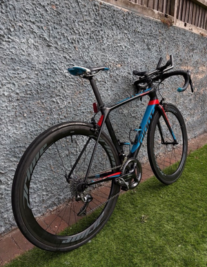 Giant TCR Advanced 2 Carbon Road 2018