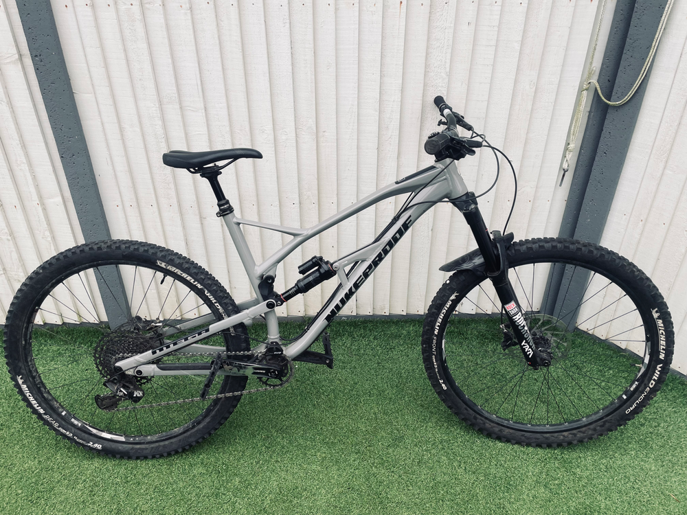 Nukeproof Mega 275 Comp 2019