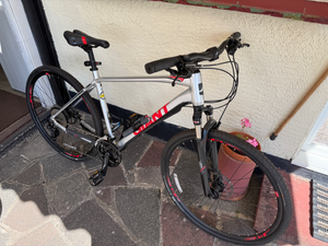 Giant Roam 1 Hybrid 2026
