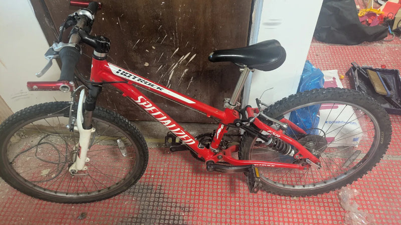 Specialized Hotrock 24 21-Speed Boys 2007