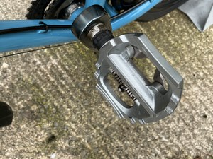 Genesis Croix De Fer 20