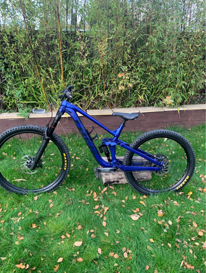 Trek Slash 8 Gen 5 2023