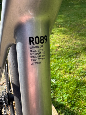 Canyon Ultimate CFR Di2 2021