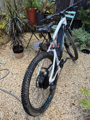 Rockrider E-ST100 2023