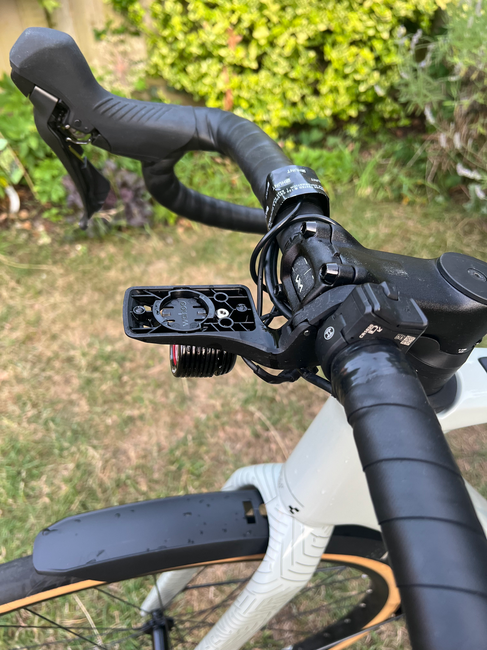 Cube Nuroad Hybrid C:62 Race 400Wh 2026