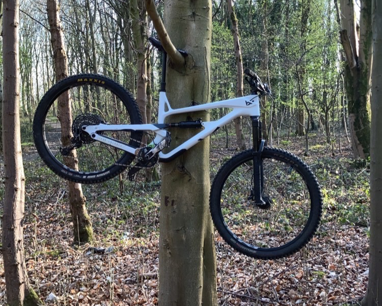 YT Industries Jeffsy 2018