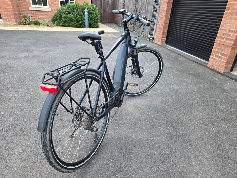 Cube Touring Hybrid One 500 Crossbar 2022