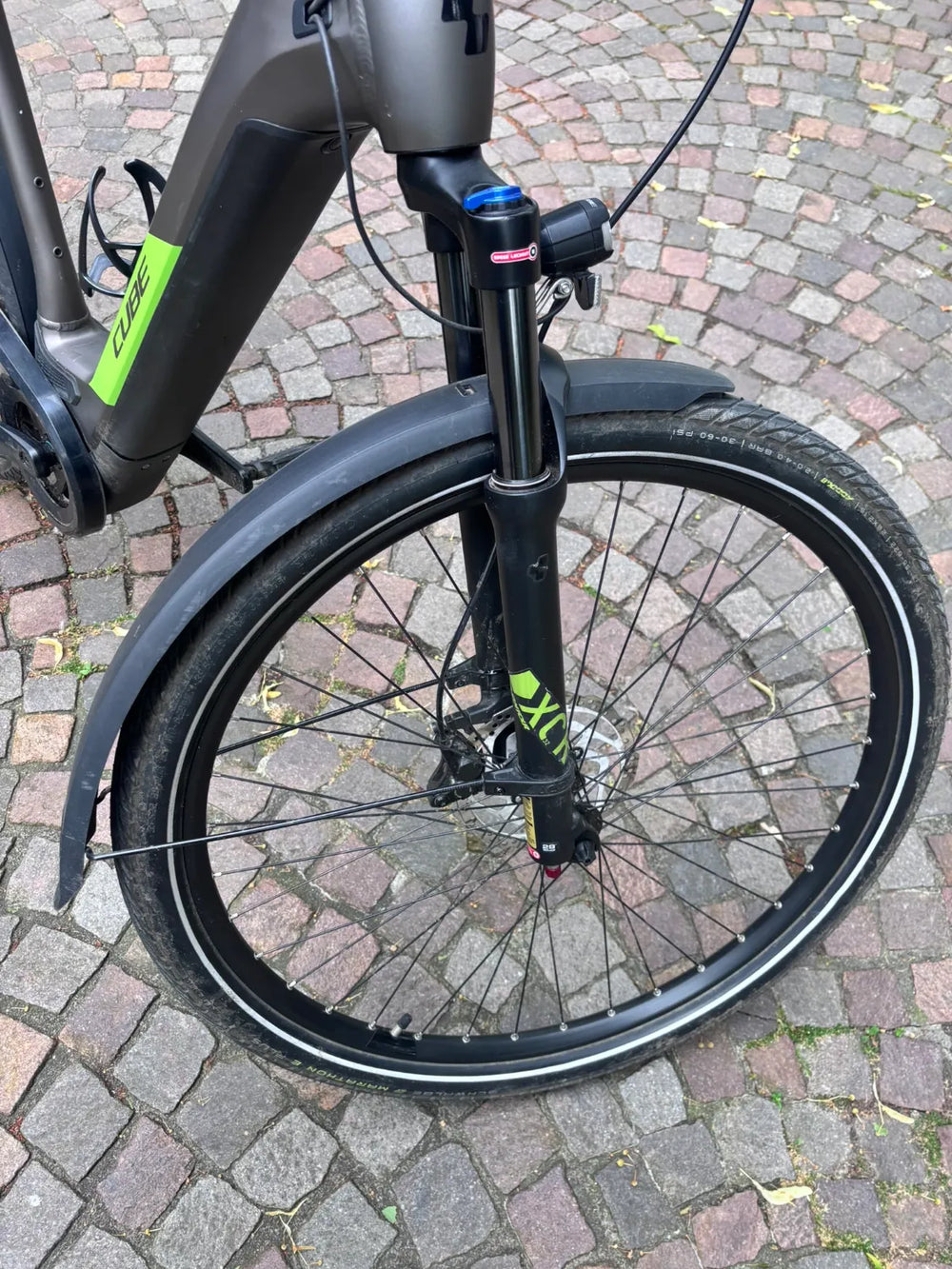 Cube Kathmandu Hybrid Exc 625 2021