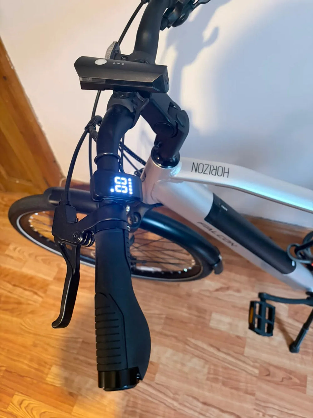 Falcon Horizon Cross Bar 2024