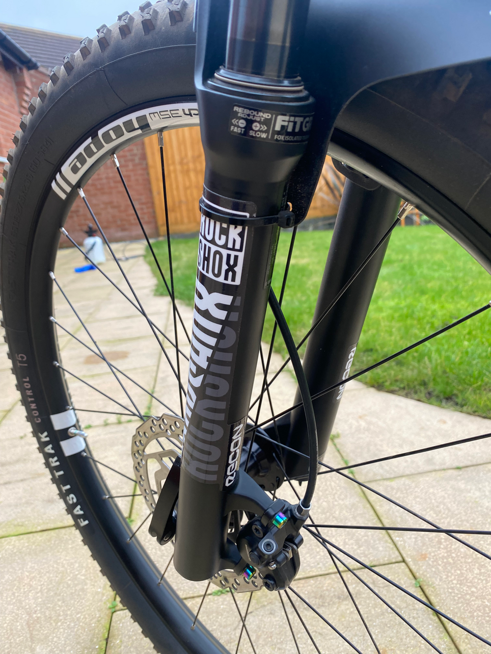 Specialized Rockhopper Comp 27.5 2025