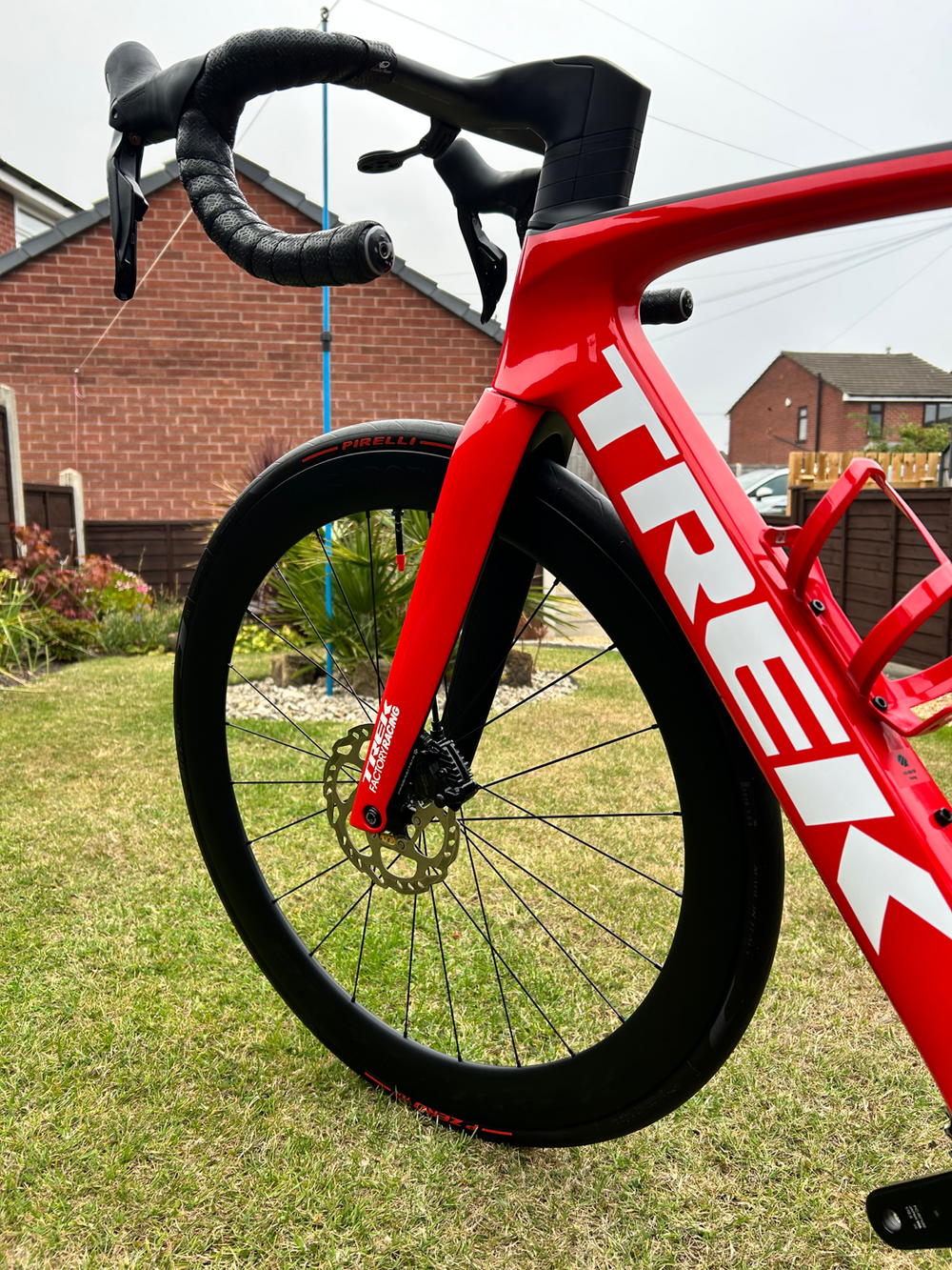 Trek Madone SLR 6 Disc Speed Road 2020