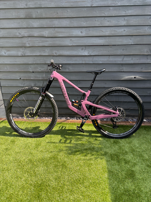 Santa Cruz Megatower X0 Axs / Carbon CC 2024