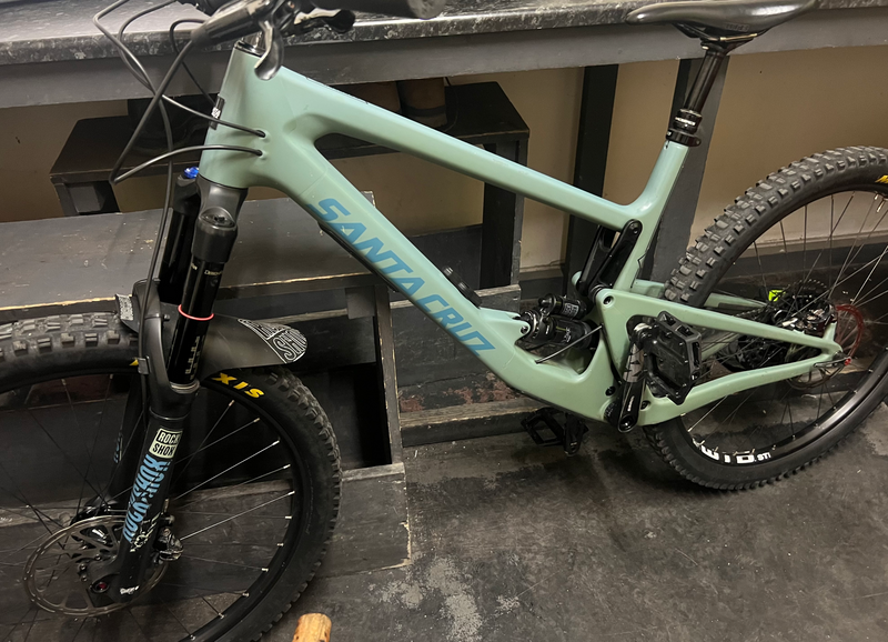 Santa Cruz Bronson C 2020