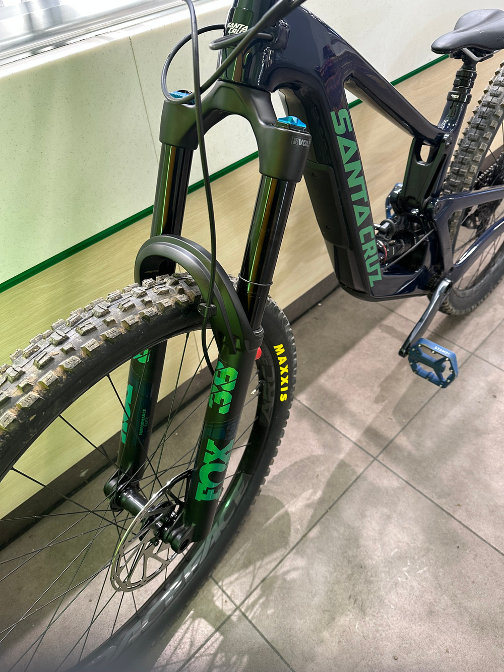 Santa Cruz MEGATOWER GX AXS / Carbon C 2023