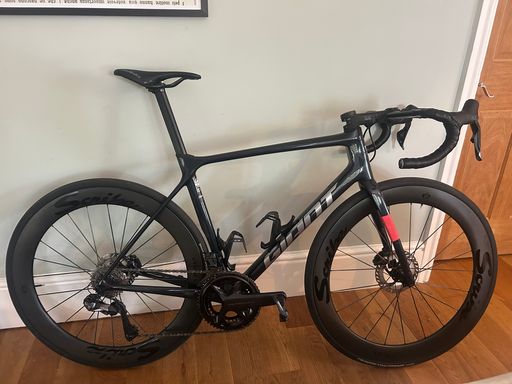 Giant TCR Advanced Pro 0 Di2 Carbon Road 2026