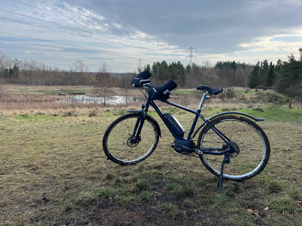 Carrera Crossfuse Mens Electric Hybrid Bike 2021