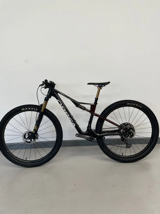 Orbea Oiz M-team FACTORY 2025