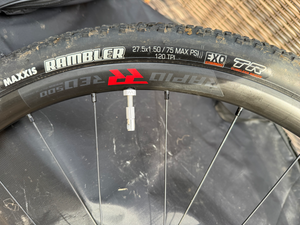 Pinarello Grevil F GRX815 Di2 2023