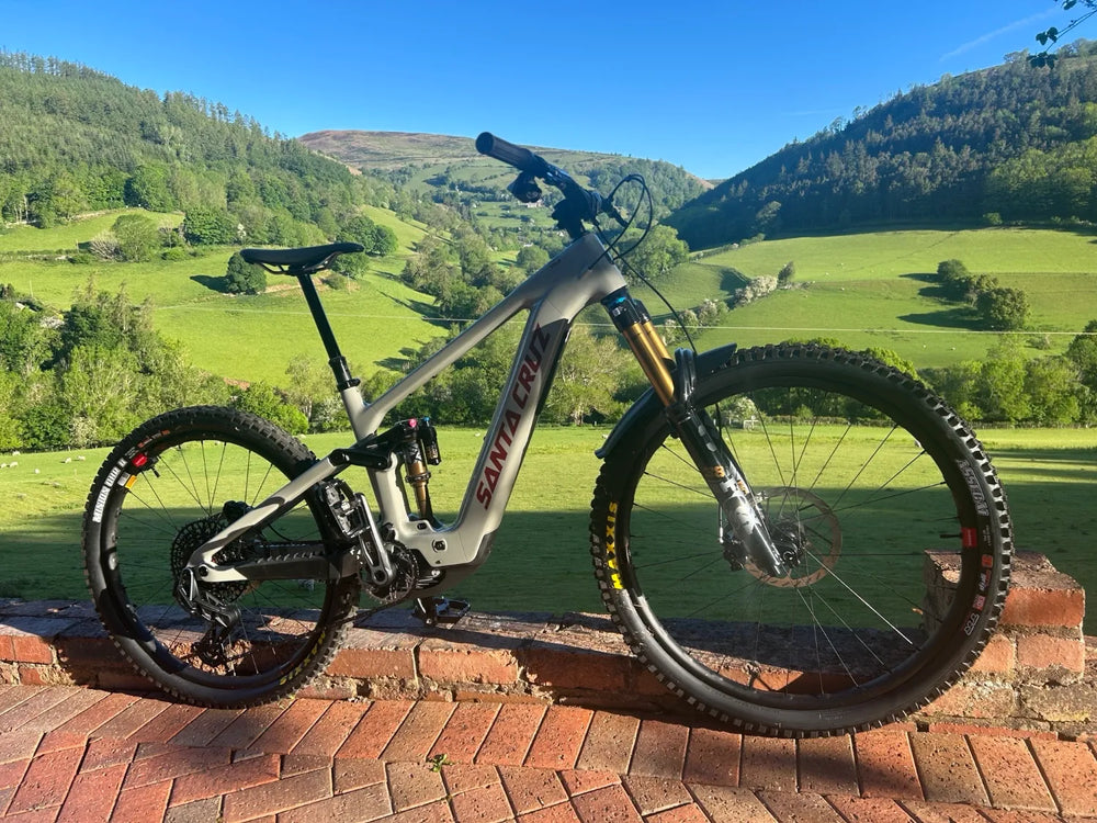Santa Cruz Vala CC X0 Axs RSV 2025