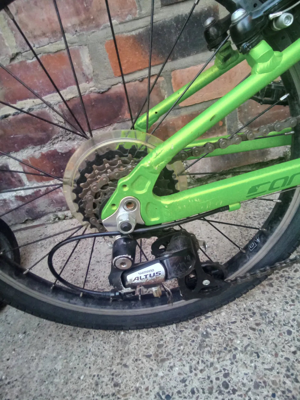 Carrera Abyss Junior Hybrid Bike (Limited Edition) 2022