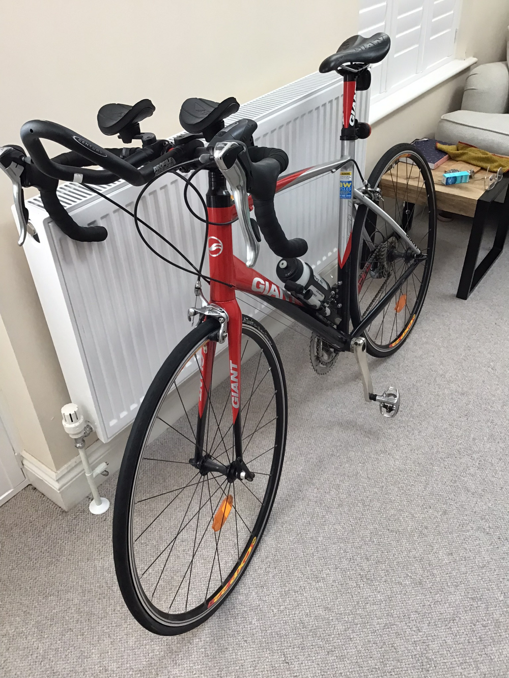 Giant Defy 2 (COMPACT) 2010