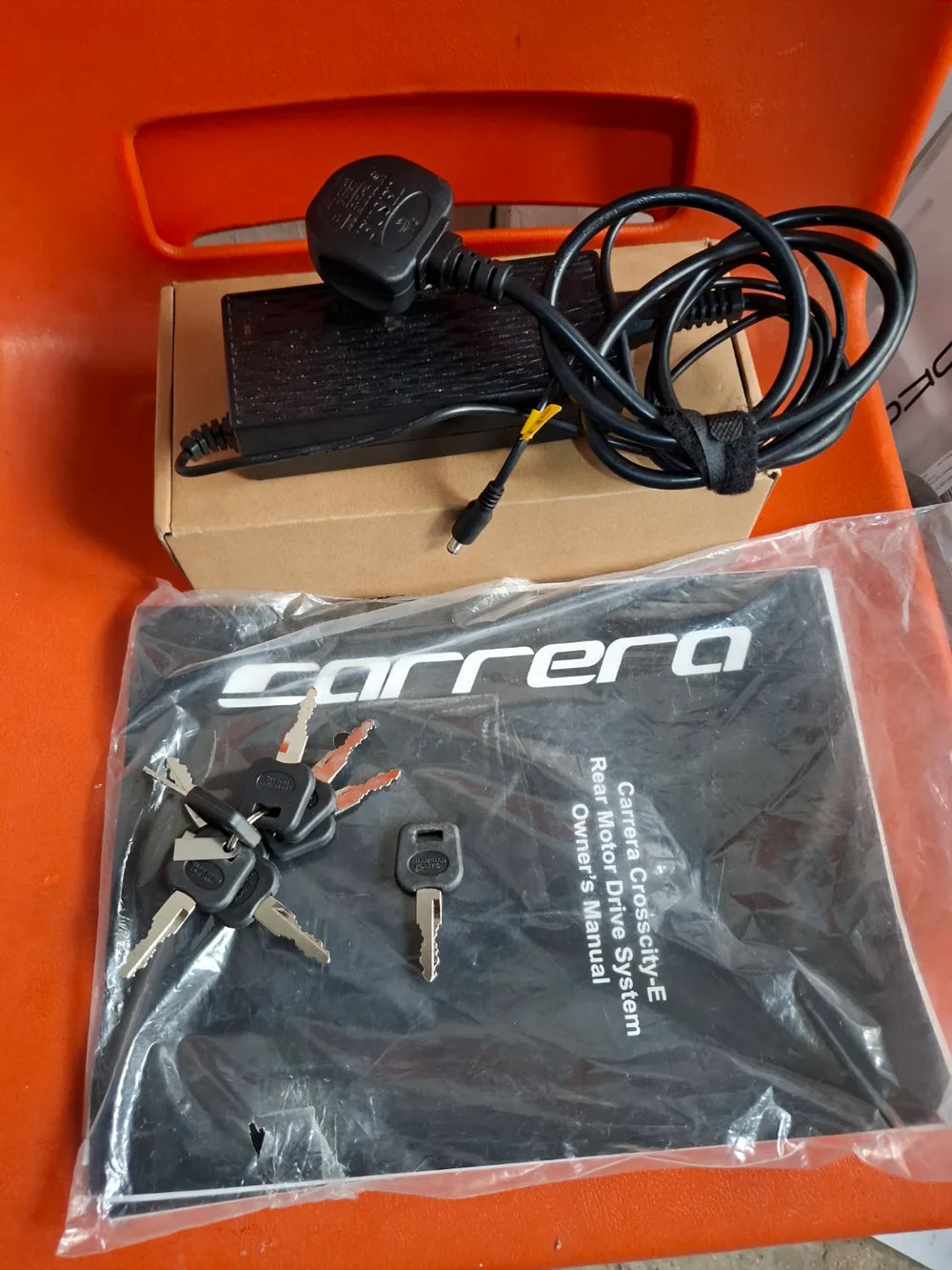 Carrera Crosscity Folding Electric Bike 2021