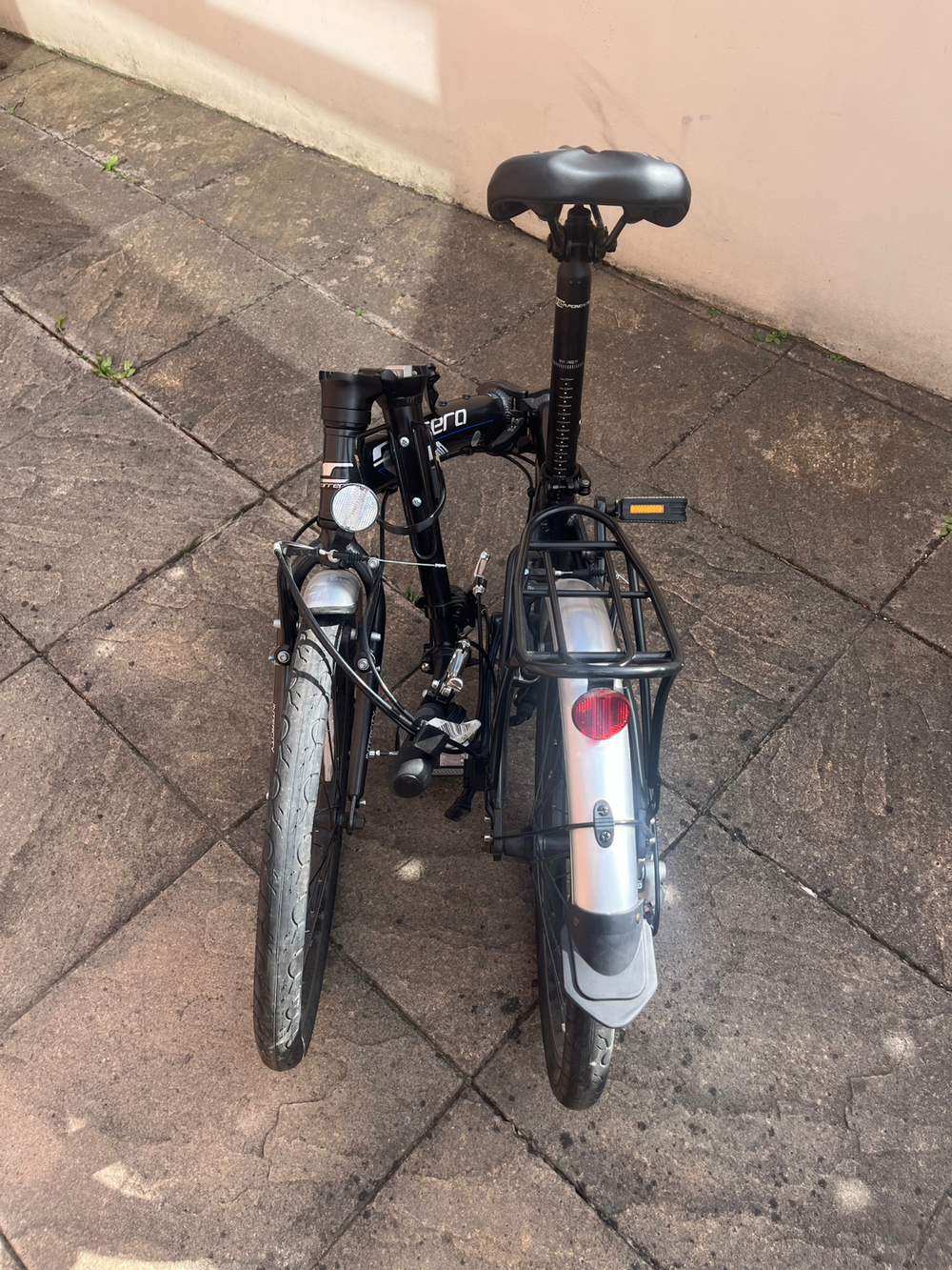 Carrera Intercity Folding Bike 2023