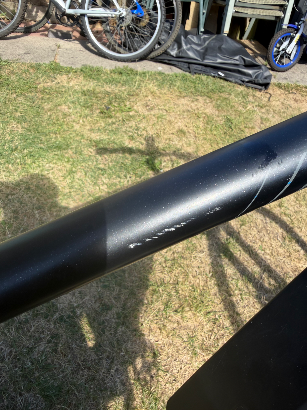 Carrera Crossfire 2 - MEDIUM18 INCH FRAME 2023