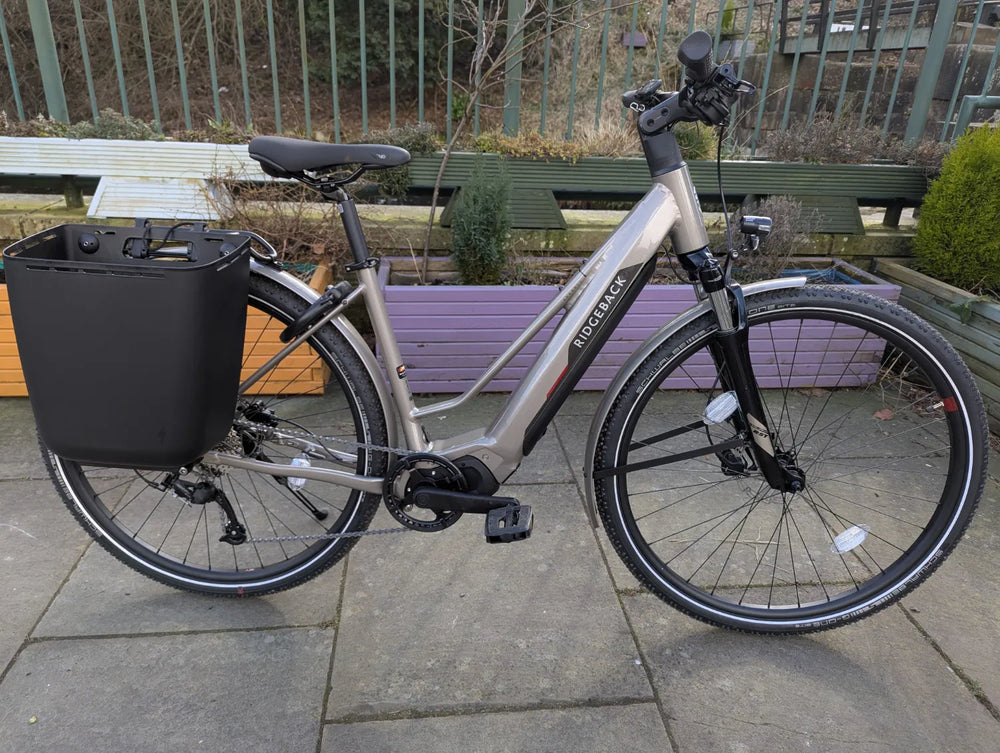 Ridgeback Advance 1W 2025