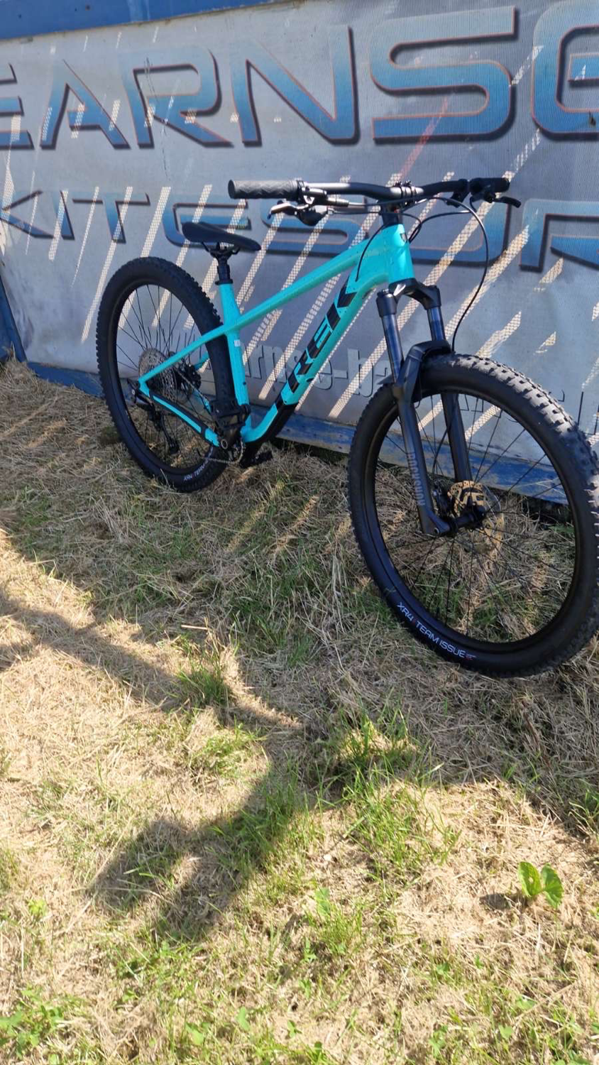 Trek Roscoe 7 2025