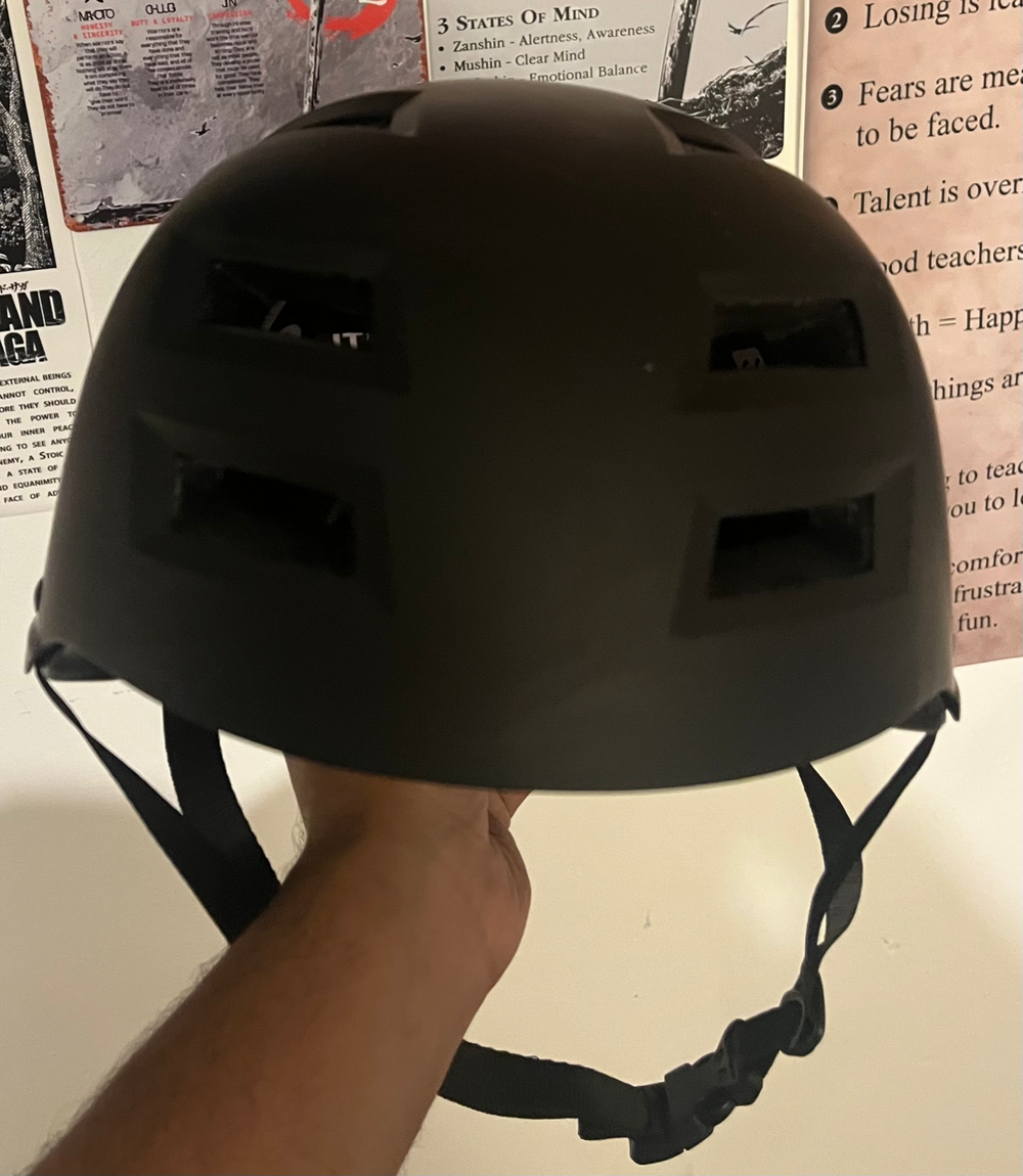 Teman V9 Matt Black 2011