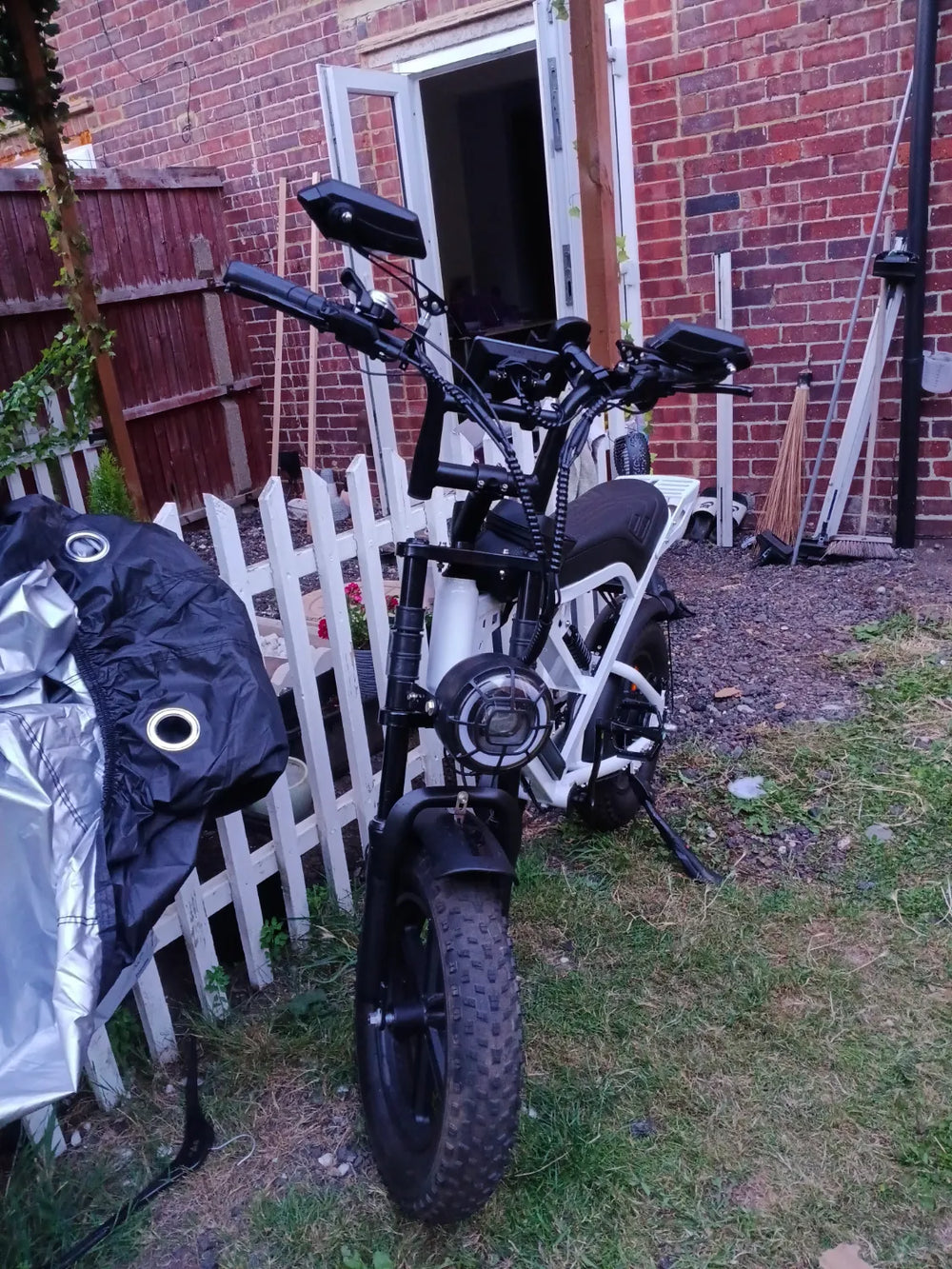 Yas yas Fat tyre e bike 2026