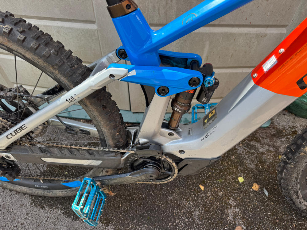 Cube Stereo Hybrid 140 Hpc Actionteam 625 Kiox 2020