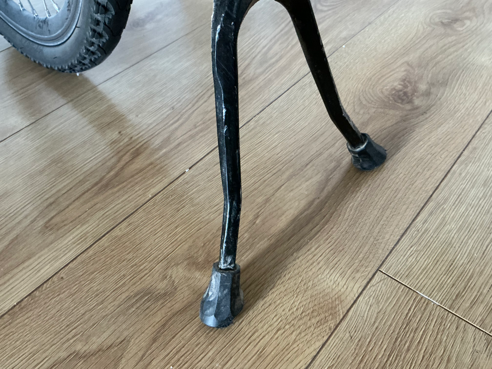 Mirrorstone Cherry Red Sprint 2024