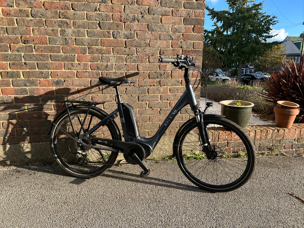 Raleigh  Motus Tour 2022