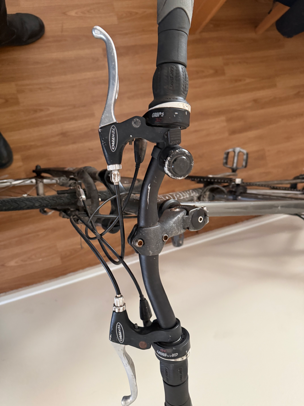Carrera Crossfire 20 inch frame 2008