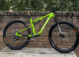 Santa Cruz BLUR XX SL AXS RSV / Carbon CC 2024