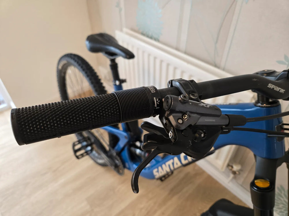 Santa Cruz Hightower V2 CC 2022