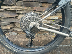 Carver Gnarvester titanium 18 inch hardtail 27.5 plus 2015.