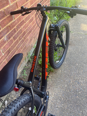 Trek Roscoe 8 2023