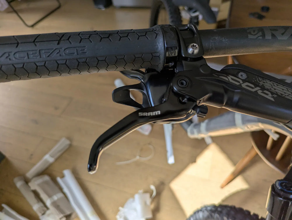 Privateer 141 GX Raw size P3 2022